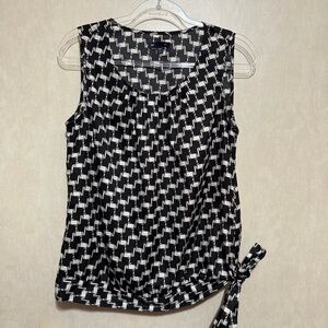 Gap Black White Houndstooth Tie Waist Tank Top